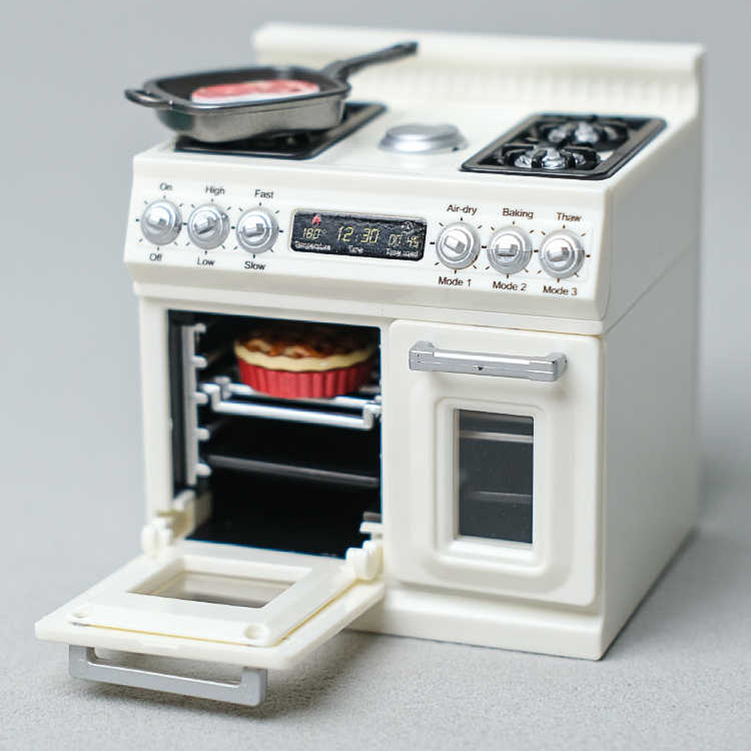 Sunday Supper Stories: Miniature Stove and Oven Set