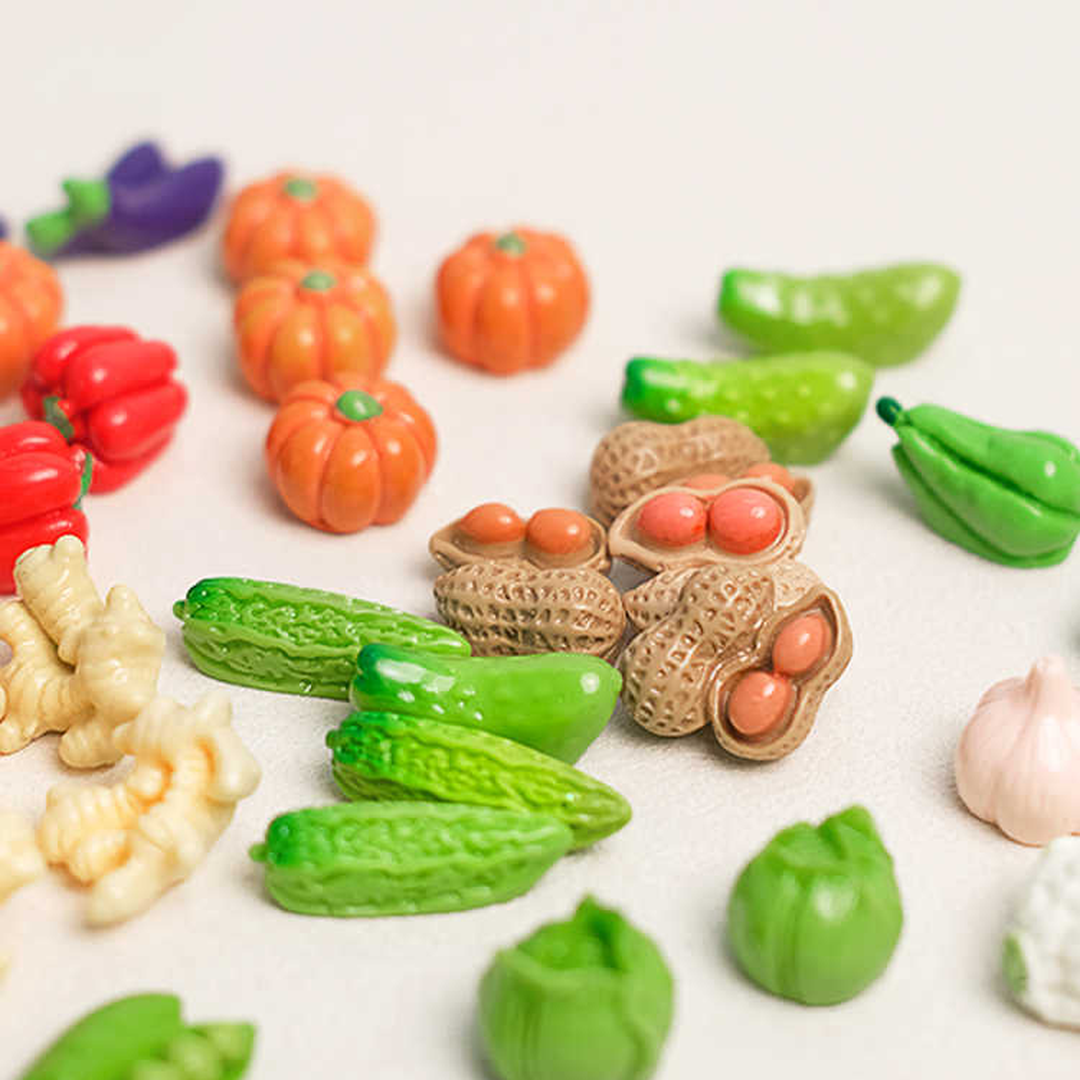 Market Day Details: Miniature Vegetable Display Rack Set