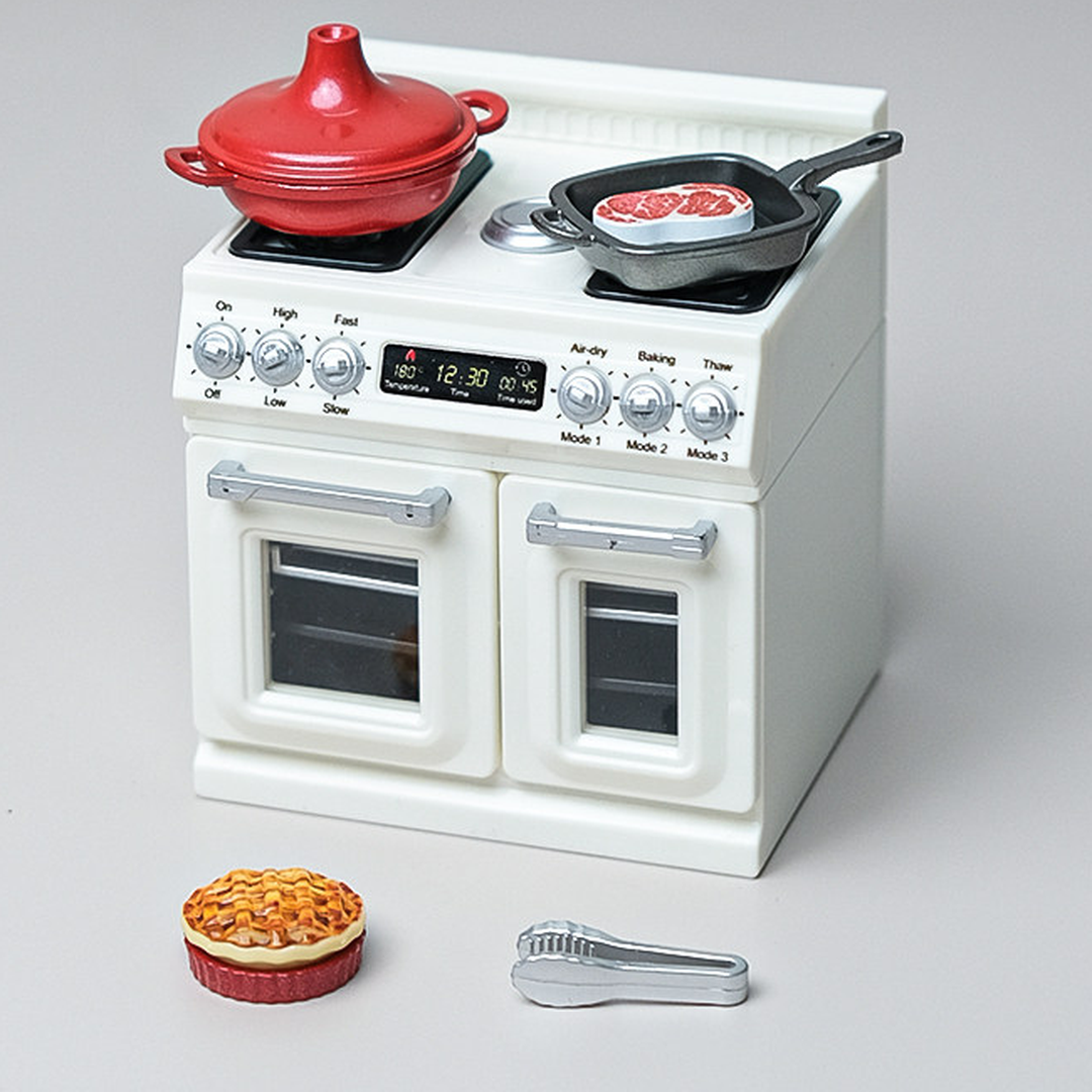 Sunday Supper Stories: Miniature Stove and Oven Set